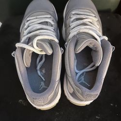 Nike Air Jordan 11 Retro Size 9.5