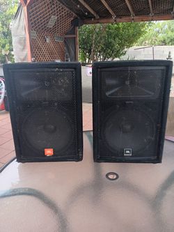 JBL JRX 12" 500 watts floor monitors