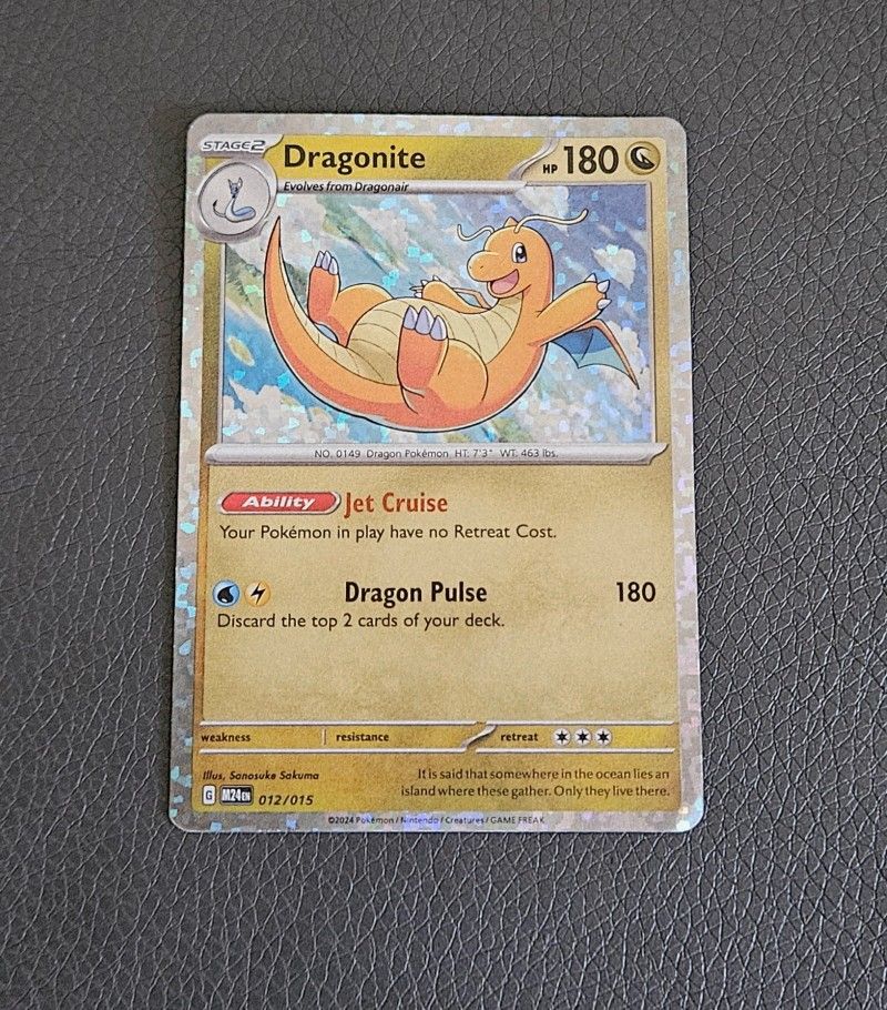 Dragonite Pokemon Card 