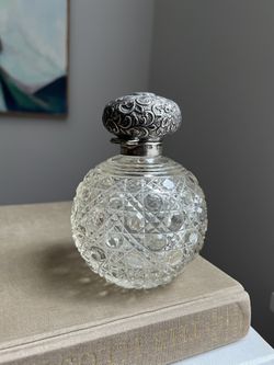 Antique Victorian Crystal Perfume Bottle ( H5.5" ) firm on price 