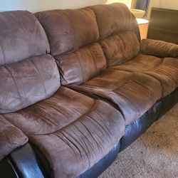 Couch & Loveseat Recliners