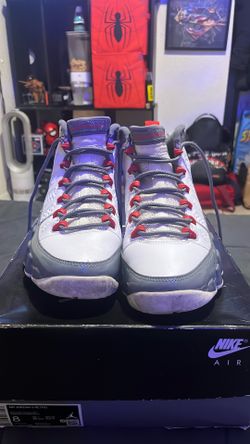 Air Jordan 9 (Fire Red) 