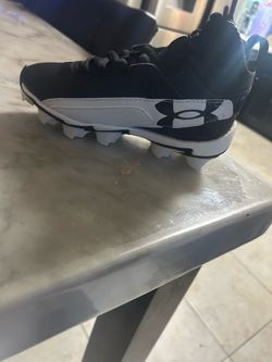 Under armor cleats
