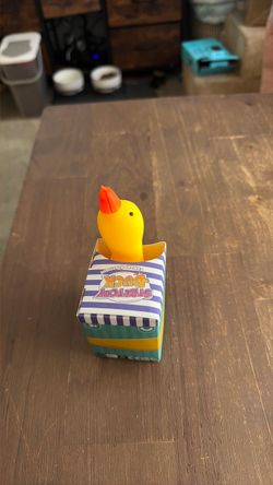 Stretchy duck