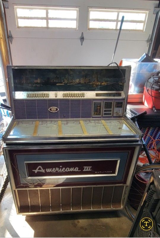 1969 Wurlitzer 3300