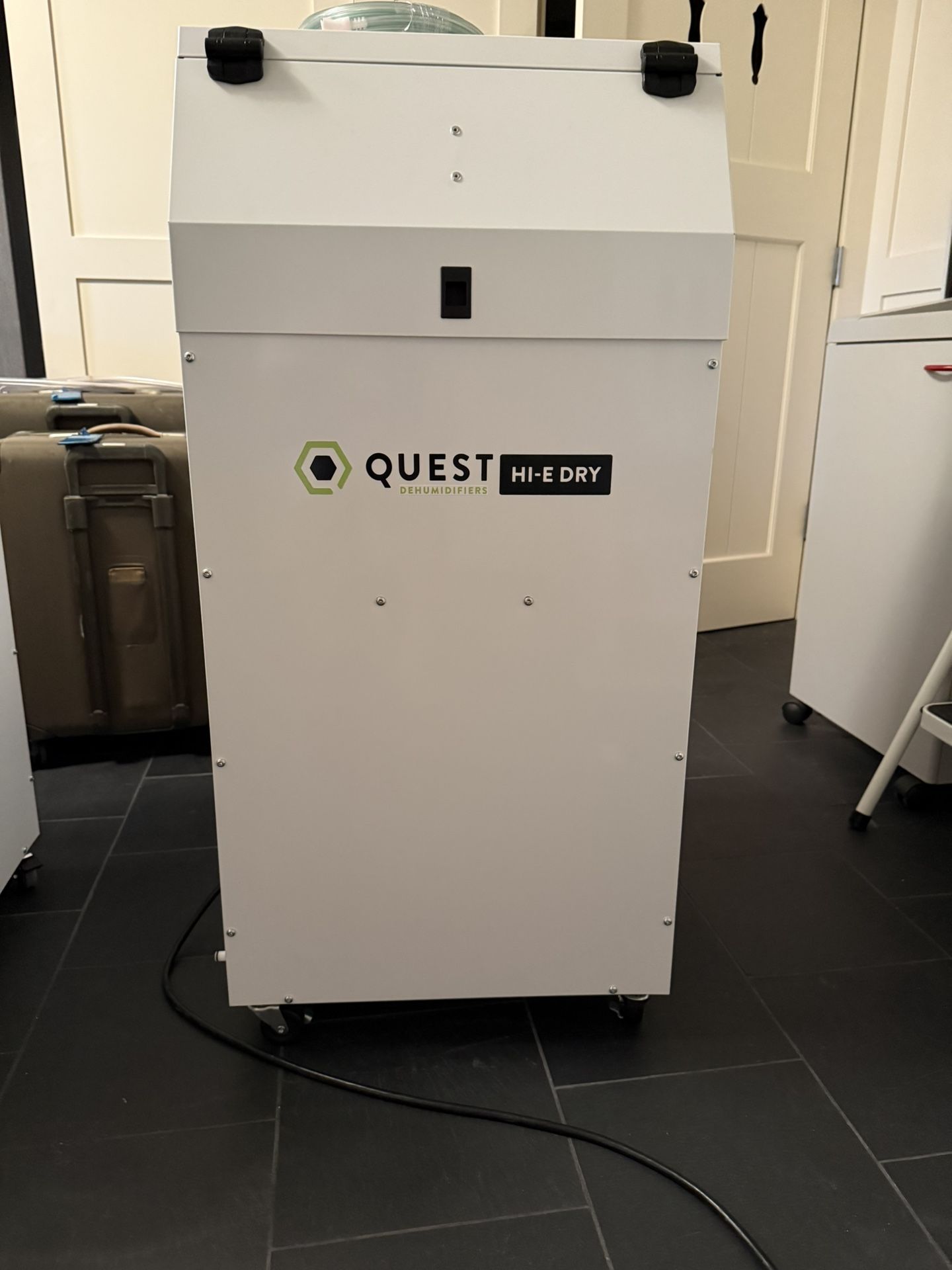 Quest Hi-E Dry 195