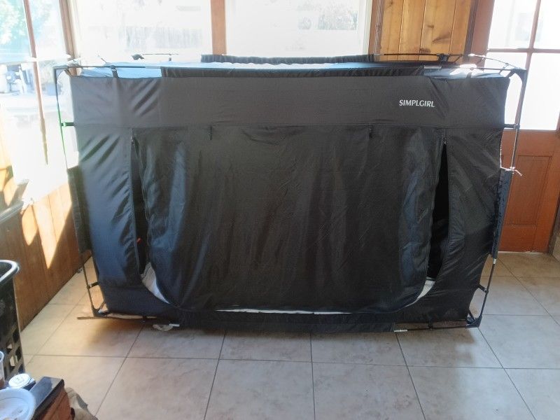 Tent Bed With Twin Size Mattress,