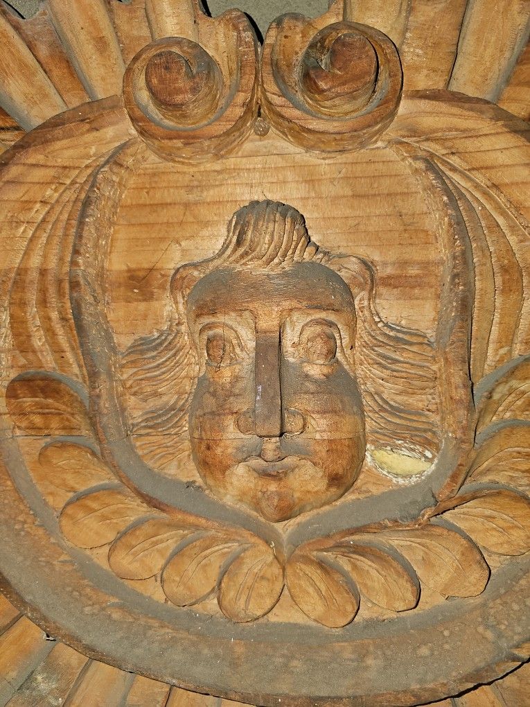 Engraved  Wood Decor 