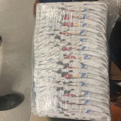 Huggies Pampers 