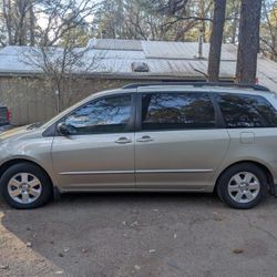 2005 Toyota Sienna
