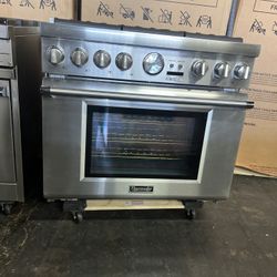 Thermador 36”Wide Dual Fuel Range Stove In Stainless Steel 