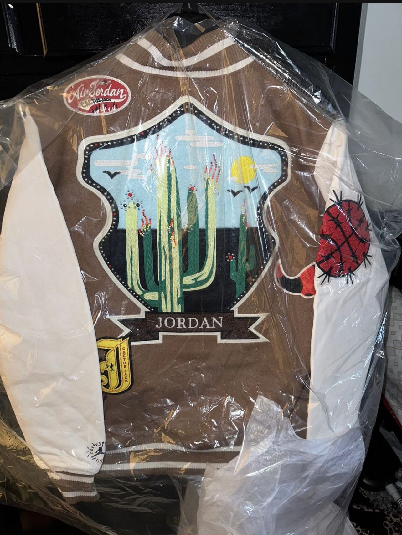 Travis Scott X Jordan Varsity Jacket for Sale in Huntington Park, CA -  OfferUp