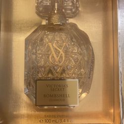Victoria’s Secret Bombshell Glamour