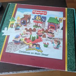 2003 Mattel Little people Fisher-Price Christmas on main Street