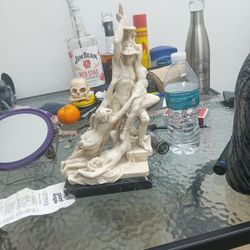 Statue  Art 