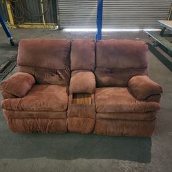 Recliner 2 Seater With Storage 