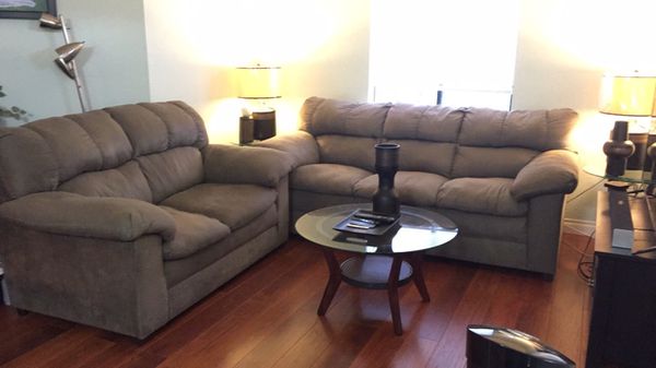 Complete Living Room Set Furniture In El Cajon Ca Offerup