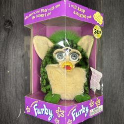 Furby Green Turtle 1999 Tiger Electronic 70-800, - New In box