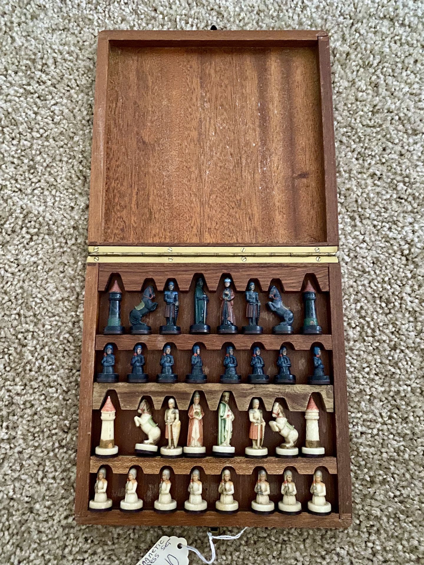 Vintage Magnetic Chess Set