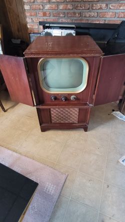 Antique, Vintage, Mid Century TV