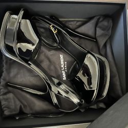Yves Saint Laurent YSL Vitello Vernice Soft Nero