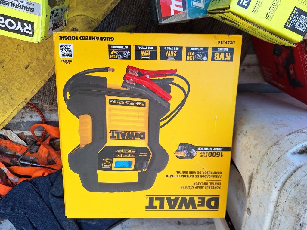 dewalt jump box brand new