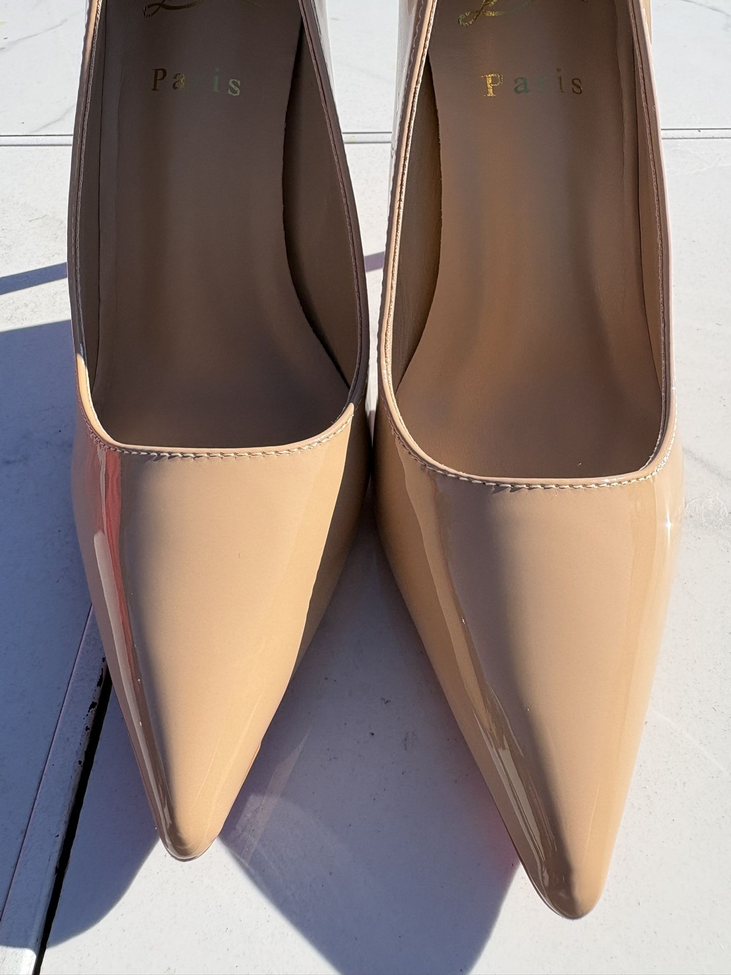 Christian Louboutin Pumps/ Heels Sz. 7