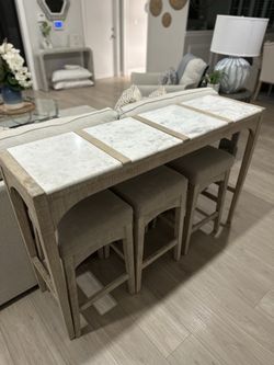 Table and 3 stools