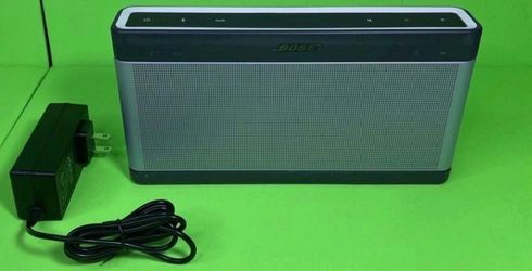 Bose SoundLink III Bluetooth Portable Speaker - Gray Excellent