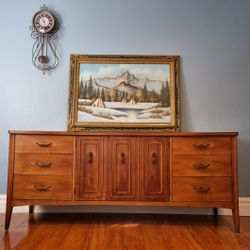 Broyhill Dresser