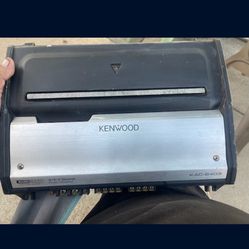 Kenwood KAC-8403 4-channel car amplifier 60 watts RMS x 4