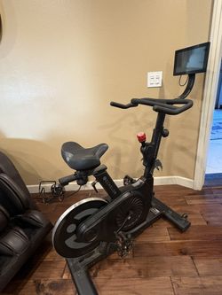 Echelon EX-4s Bike