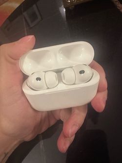 Gently Used AirPods Pro 3