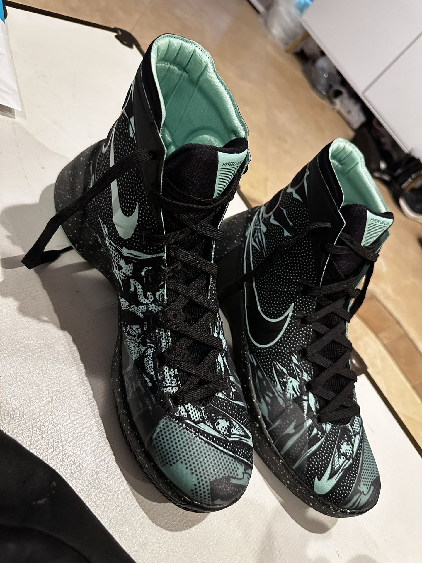 Nike Hyperdunk2015 Black/Green Size11.5 Deadstock DS Never Worn Basketball Shoes
