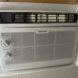 Toshiba Window Air Conditioner AC 5000