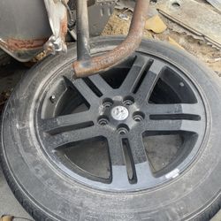 Dodge Magnum Stock Wheels