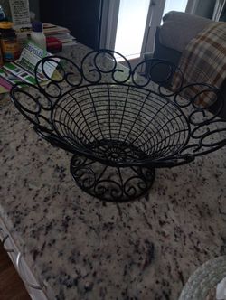 Large Friut Bowl Holder