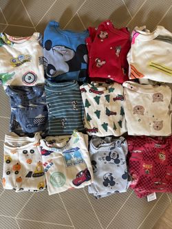 3T GAP pajamas