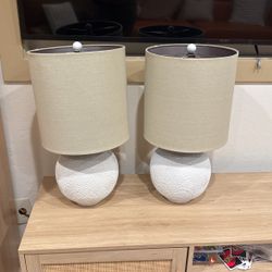 Table Lamps 