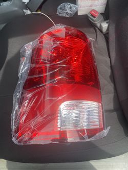 2011-2018 Ram 1500 Drive Rear Light