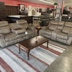 All New Double Reclining Sofa An Love Seat Combo On Sale Now !!