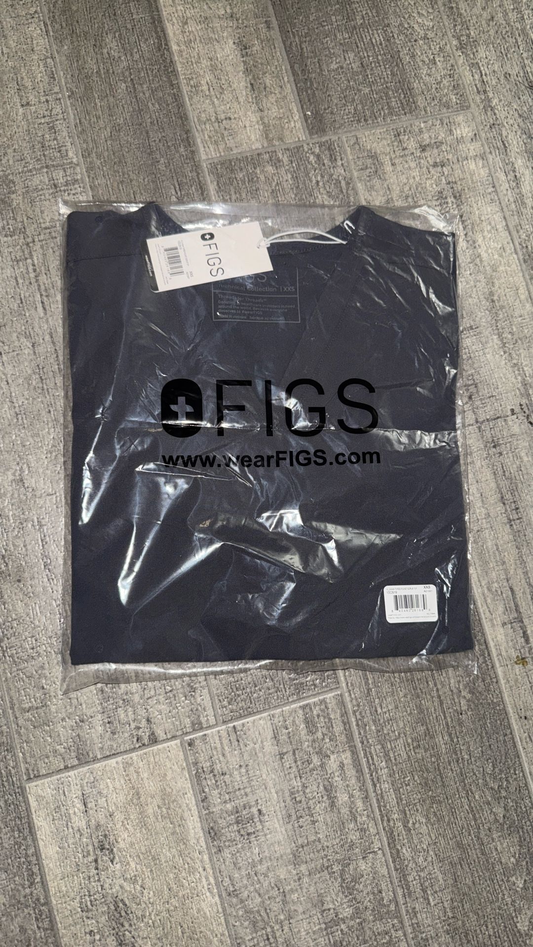 New Scrubs Figs Charcoal 