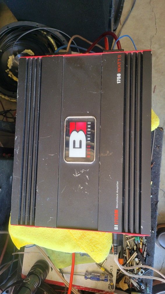 Amplifier 1750 Watts Bass Inferno