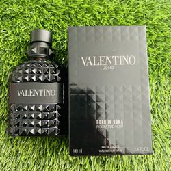 Valentino Born in roma ROCKSTUD NOIR