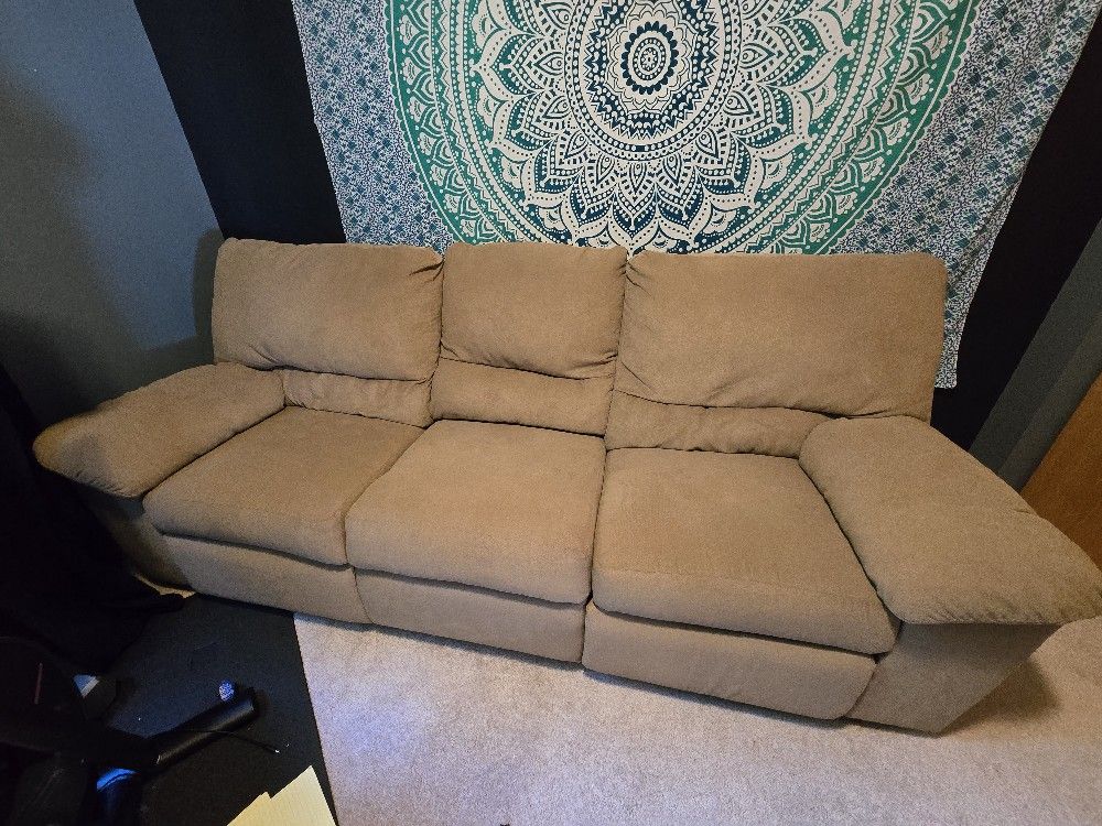 Reclining Couch- FREE