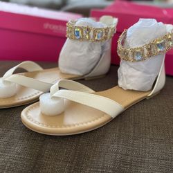 Shoedazzle size 9 white flat sandals with gold and stones