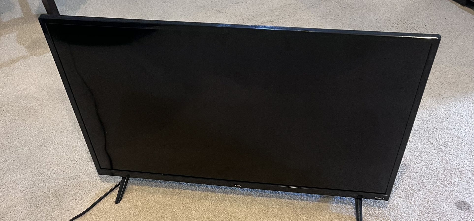 TCL 32” Class S3 (32S357) Full HD 1080p LED Smart TV with Roku TV $70