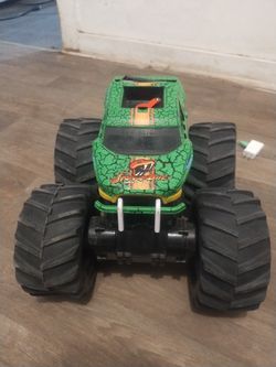 Monster Truck Snake Bite