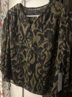 Women's blouse
