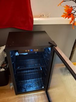 Mini fridge